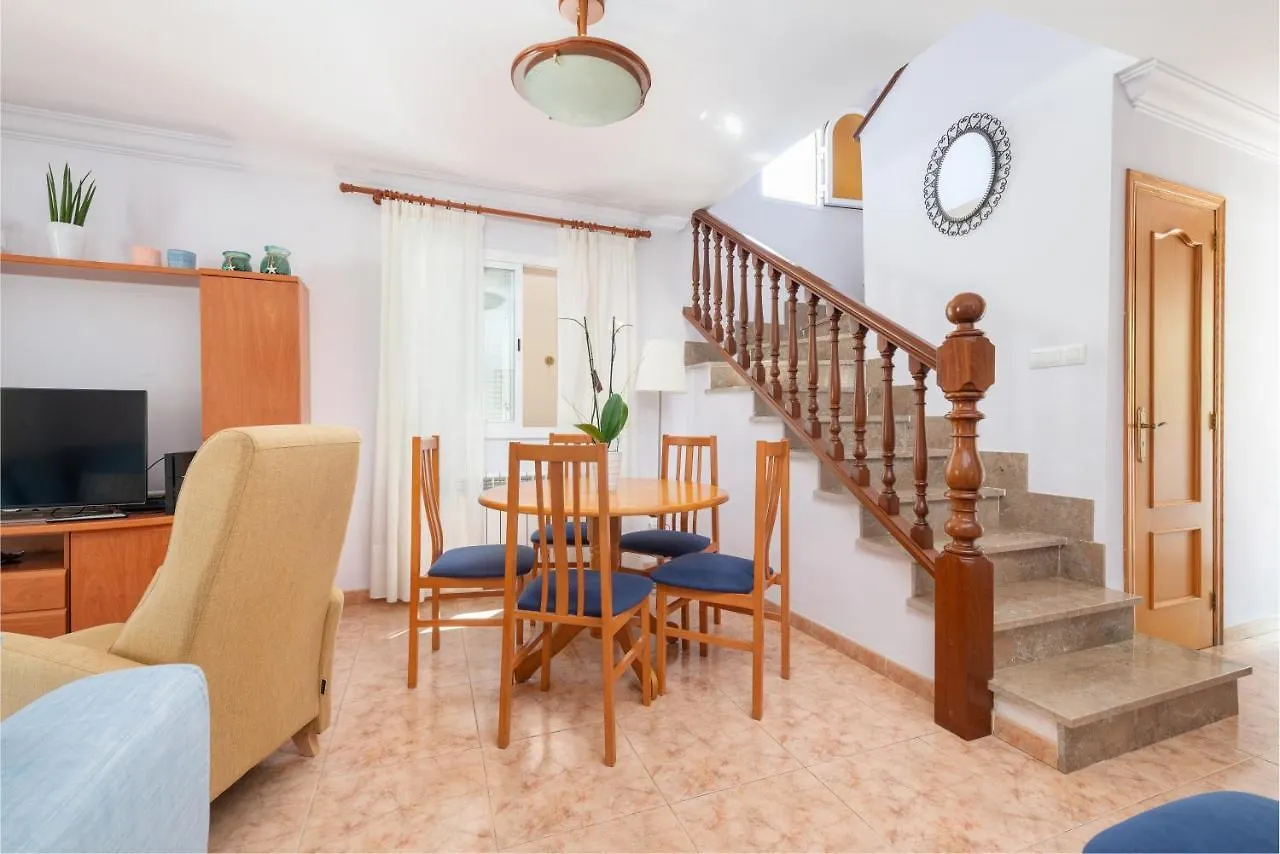 Chalet Aritja, 5 Villa Port de Alcudia  Spain